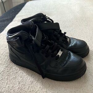 Nike black mid rise air force ones
